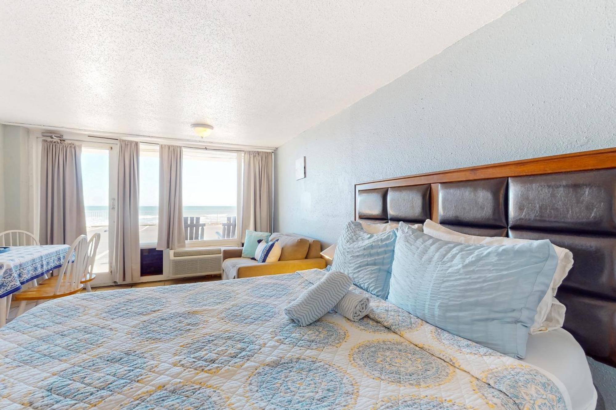Hotel Pirates Cove Unit G22 Daytona Beach Shores Exterior foto